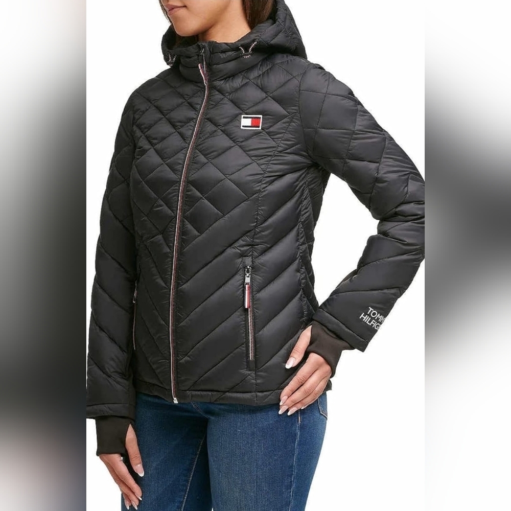 NWOT Tommy Hilfiger Women's Hooded Packable Jacket - Picture 2 of 13